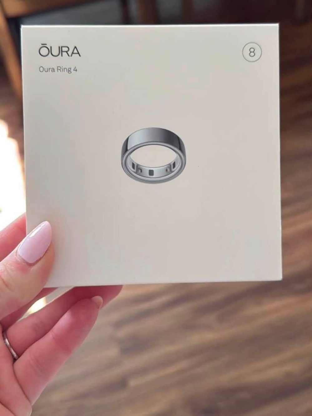 Oura Ring 4 Smart Ring - Silver
